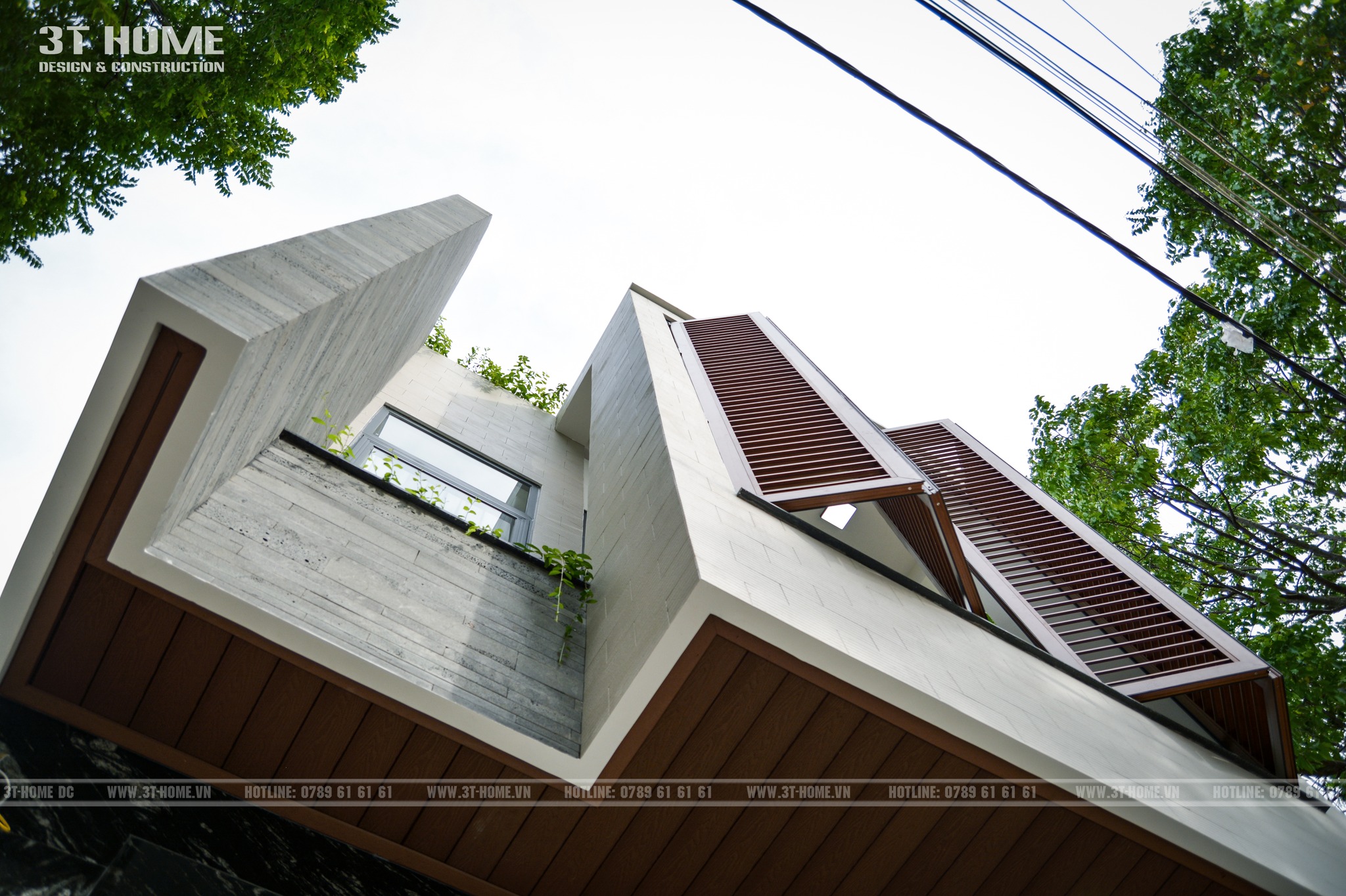 NHÀ PHỐ HIỆN ĐẠI CHỊ TRANG-PHÚ GIÁO-BD